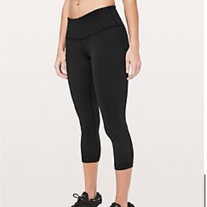 Wunder Under Tight Cropped low-rise21
Full-On Luon